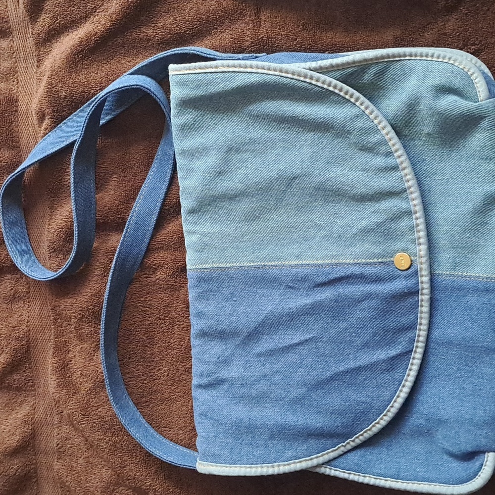 COPY - Ban.do denim messenger bag